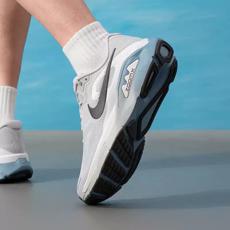 Scarpe da uomo Nike originali, - Lightweight Road Running Shoes recensione e prezzo